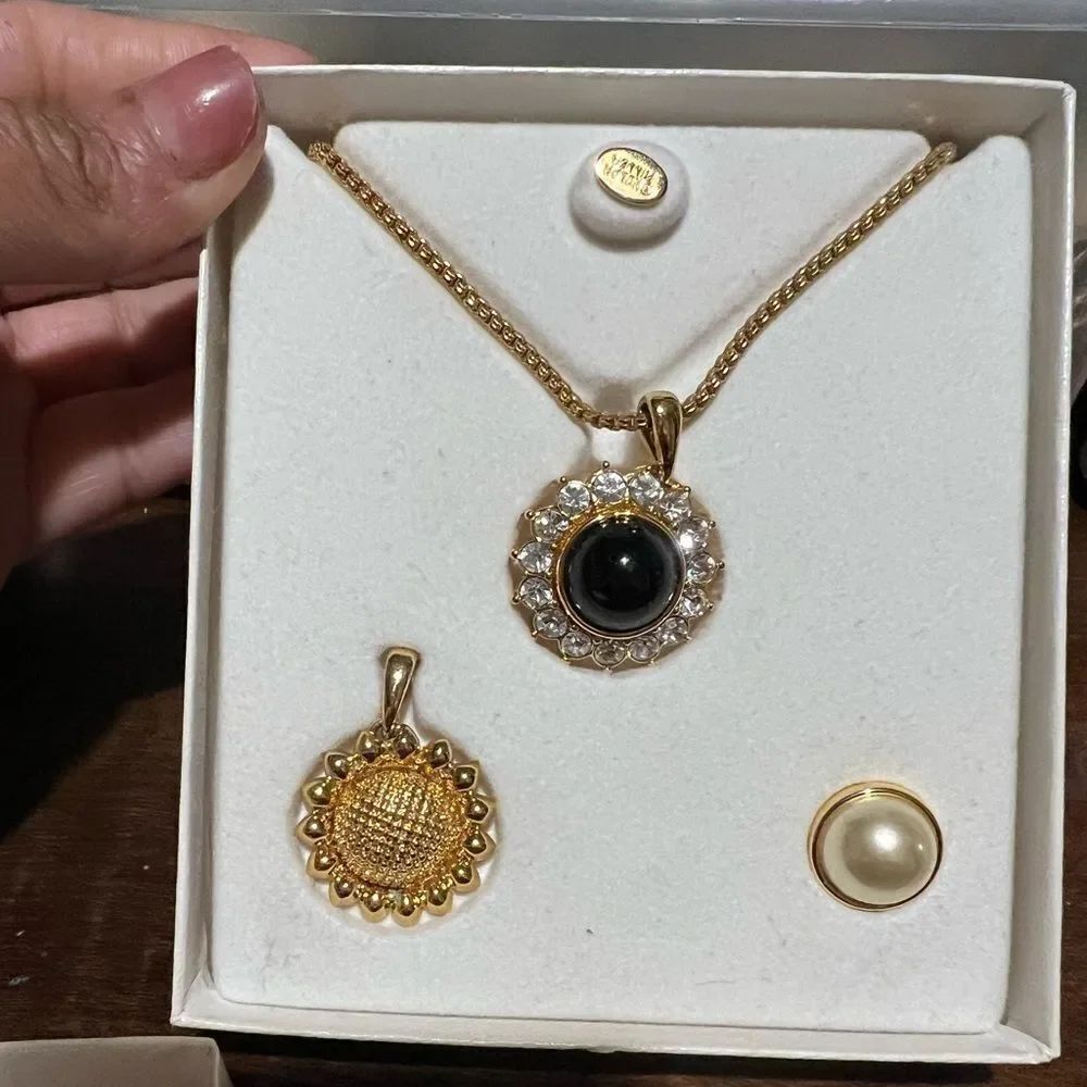 Vintage Nolan Miller Sunflower, Crystal and Faux Black Onyx Interchangeable
